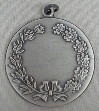 Jagdmed. Eichenlaub-altsilber - 40 mm, Ring und Öse